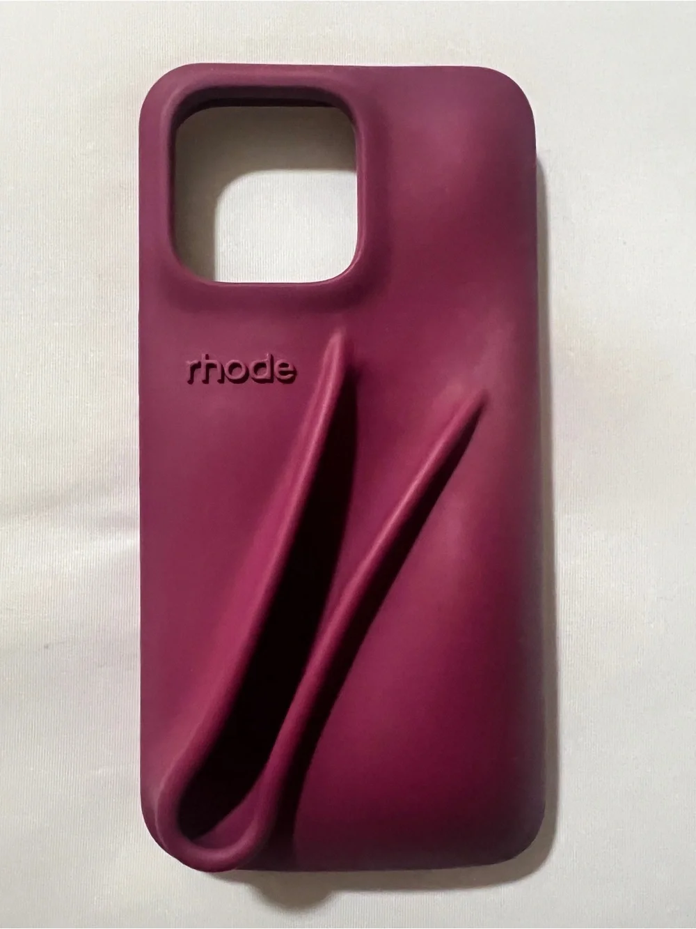 LNIB rhode iPhone 13 Pro Raspberry Jelly Peptide Lip Holder Silky Silicone Case